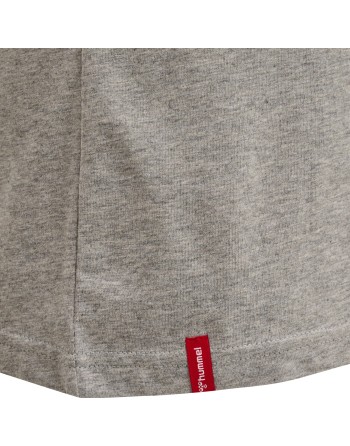 hmlRED BASIC T-SHIRT S/S WOMAN / T-Shirt aus Jerseystoff